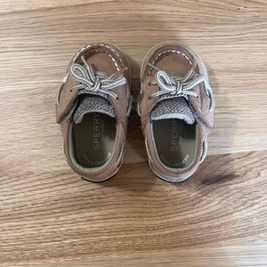 Baby sperrys size 2
